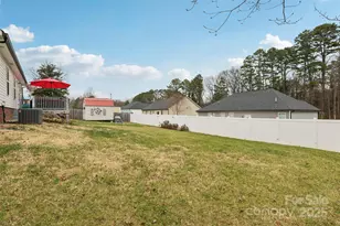 2416 Brookmeade Dr, Albemarle, NC 28001 - Photo 37