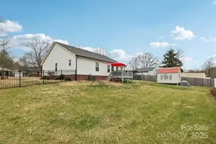 2416 Brookmeade Dr, Albemarle, NC 28001 - Photo 35