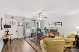 2416 Brookmeade Dr, Albemarle, NC 28001 - Photo 9