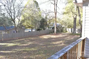 320 W Stewart Ave W, Mooresville, NC 28115 - Photo 3