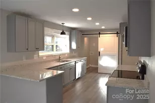 320 W Stewart Ave W, Mooresville, NC 28115 - Photo 15