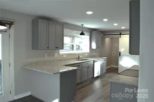 320 W Stewart Ave W, Mooresville, NC 28115 - Photo 13