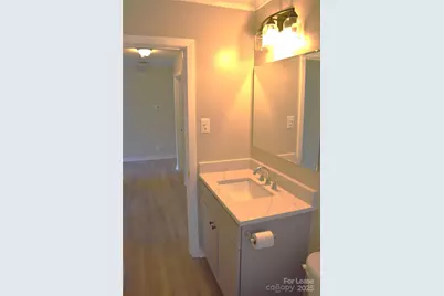 320 W Stewart Avenue W, Mooresville, NC 28115 - Photo 25