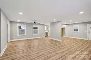 246 E Church St, New London, NC 28127 - Photo 7