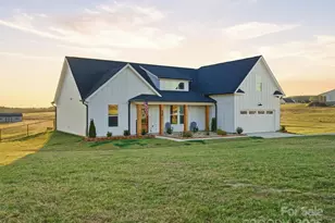 520 Shoal Rd, Lincolnton, NC 28092 - Photo 3