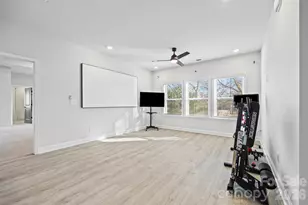 1245 Drummond Ave, Charlotte, NC 28205 - Photo 17