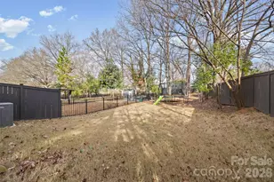 1245 Drummond Ave, Charlotte, NC 28205 - Photo 35