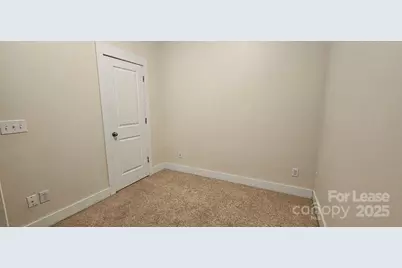 3243 Noda Boulevard, Charlotte, NC 28205 - Photo 13