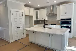 109 Longwood Rd, Mooresville, NC 28115 - Photo 3