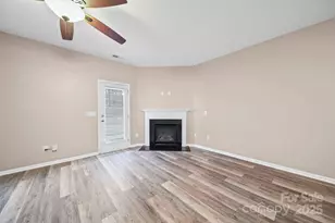 3273 Yarmouth Ln, Gastonia, NC 28056 - Photo 5