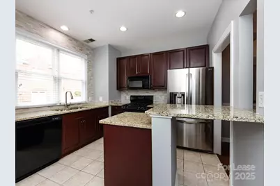 4936 S Hill View Drive, Charlotte, NC 28210 - Photo 17