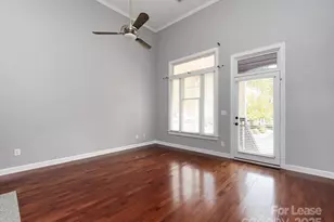 4936 S Hill View Dr, Charlotte, NC 28210 - Photo 3