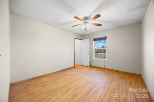 211 Daves Rd, York, SC 29745 - Photo 17