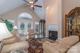 204 Vanderbilt Dr, York, SC 29745 - Photo 5