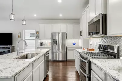 6220 Hailstone Road, Charlotte, NC 28215 - Photo 9