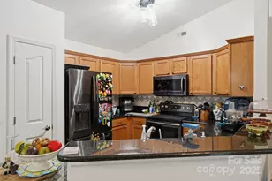 13512 Michael Lynn Rd, Charlotte, NC 28278 - Photo 5