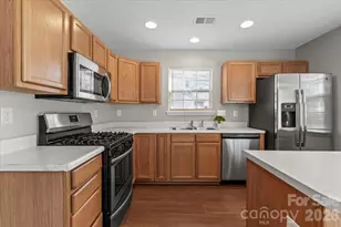 15070 Deshler Ct, Charlotte, NC 28273 - Photo 9