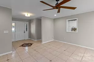 111 Catalina Pl Dr, Mooresville, NC 28117 - Photo 7