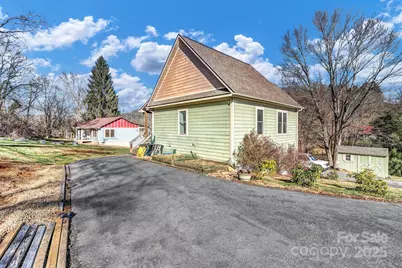 2600 Old Clyde Road, Clyde, NC 28721 - Photo 3