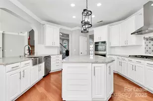 9607 Royal Colony Dr, Waxhaw, NC 28173 - Photo 13