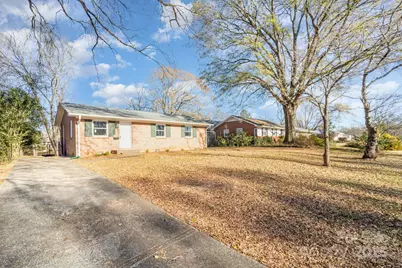 4209 Donnybrook Place, Charlotte, NC 28205 - Photo 11