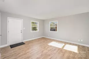 4209 Donnybrook Pl, Charlotte, NC 28205 - Photo 13