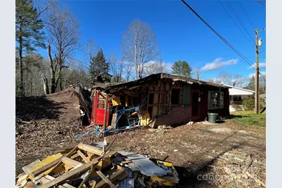 819 Montclair Circle NW, Lenoir, NC 28645 - Photo 3