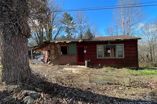 819 Montclair Cir NW, Lenoir, NC 28645 - Photo 1