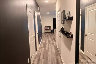 470 Gray St, Statesville, NC 28677 - Photo 3