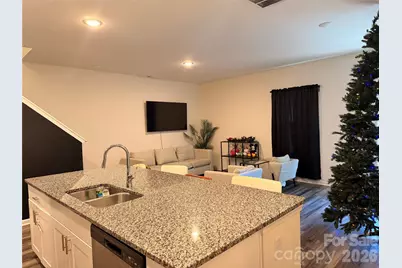 470 Gray Street, Statesville, NC 28677 - Photo 5