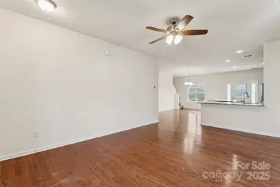 10439 Benfield Road, Charlotte, NC 28269 - Photo 7