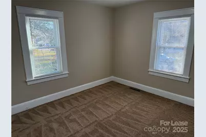 445 Reynolda Drive, Statesville, NC 28677 - Photo 9