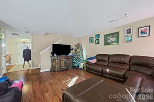 7405 William Reynolds Dr, Charlotte, NC 28215 - Photo 9