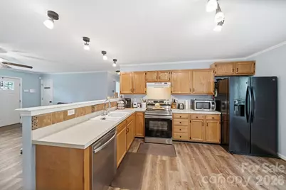620 Pleasant Avenue, Kannapolis, NC 28081 - Photo 11