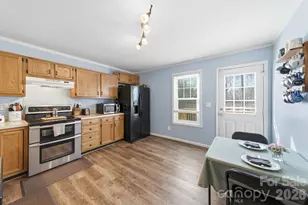 620 Pleasant Ave, Kannapolis, NC 28081 - Photo 7