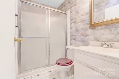 125 Freedom Road, Hendersonville, NC 28792 - Photo 17