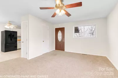 125 Freedom Road, Hendersonville, NC 28792 - Photo 7