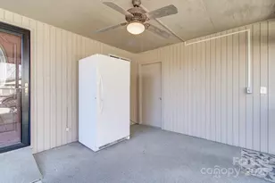 125 Freedom Rd, Hendersonville, NC 28792 - Photo 33