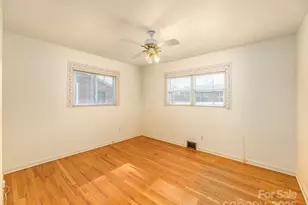 36 Woodgate Rd, Asheville, NC 28806 - Photo 11