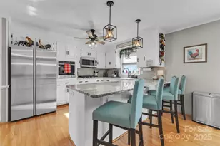 222 Brentwood Dr, Maiden, NC 28650 - Photo 3