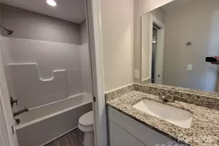 1086 20th St NE, Hickory, NC 28601 - Photo 7