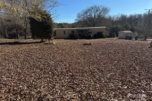 108 Teresa Ln, Bessemer City, NC 28016 - Photo 3