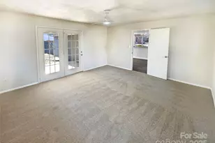 932 Sunset Dr, Salisbury, NC 28147 - Photo 11