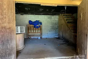 9 Riddle Rd, Swannanoa, NC 28778 - Photo 13