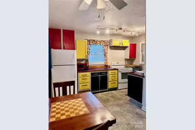 9 Riddle Road, Swannanoa, NC 28778 - Photo 9