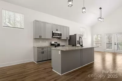 2805 Old Steele Creek Road, Charlotte, NC 28208 - Photo 9