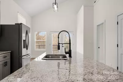 2805 Old Steele Creek Road, Charlotte, NC 28208 - Photo 13