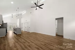 2805 Old Steele Creek Rd, Charlotte, NC 28208 - Photo 7