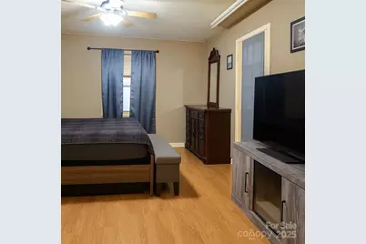 1012 N Canton Road, Canton, NC 28716 - Photo 5