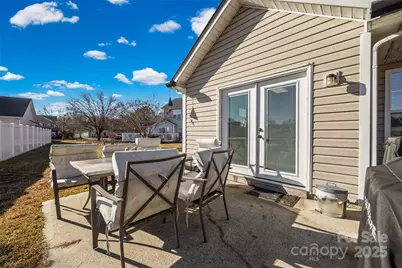 14048 Ballyshannon Lane, Charlotte, NC 28278 - Photo 21